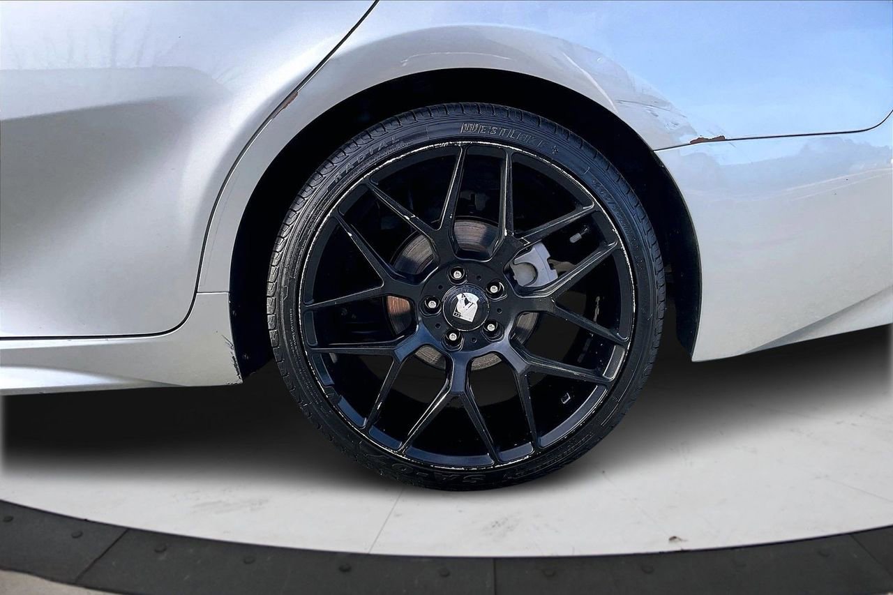 Used 2021 Toyota Camry SE image 33