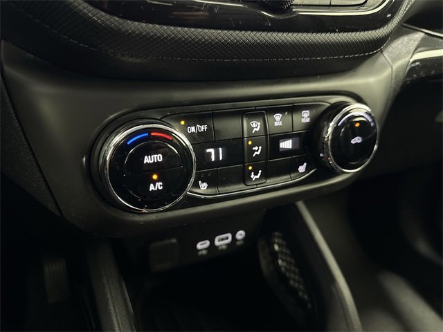 Certified 2021 Chevrolet TrailBlazer LT w/ Premium Seating Package image 19