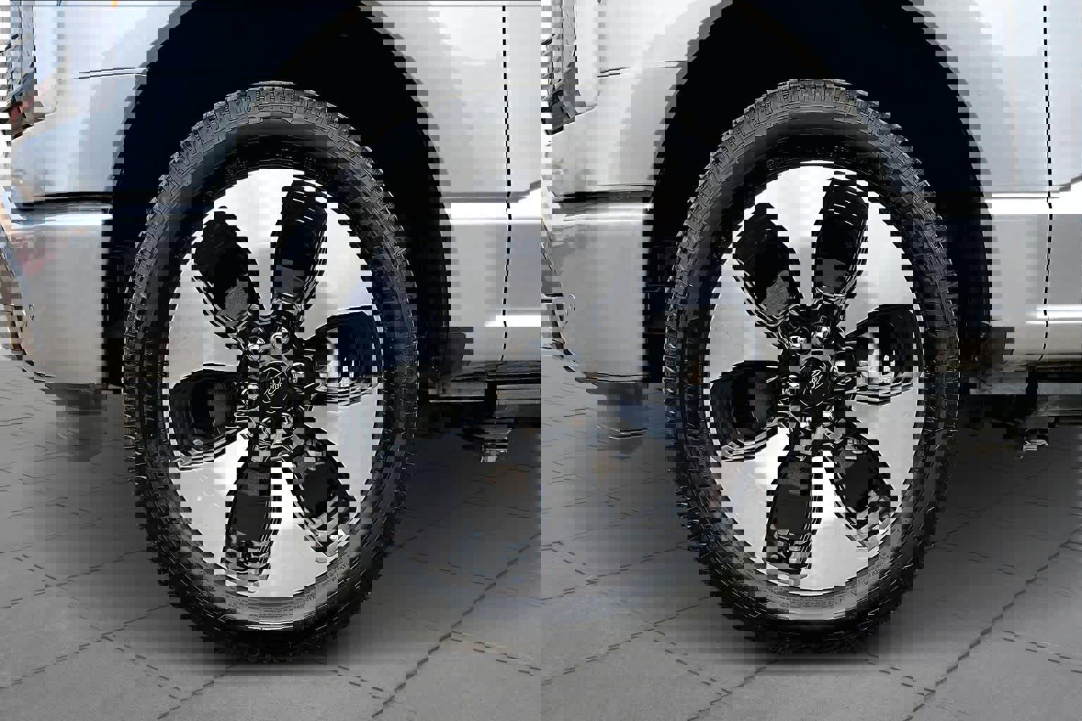 Certified 2025 Ford F150 Lightning Platinum image 10