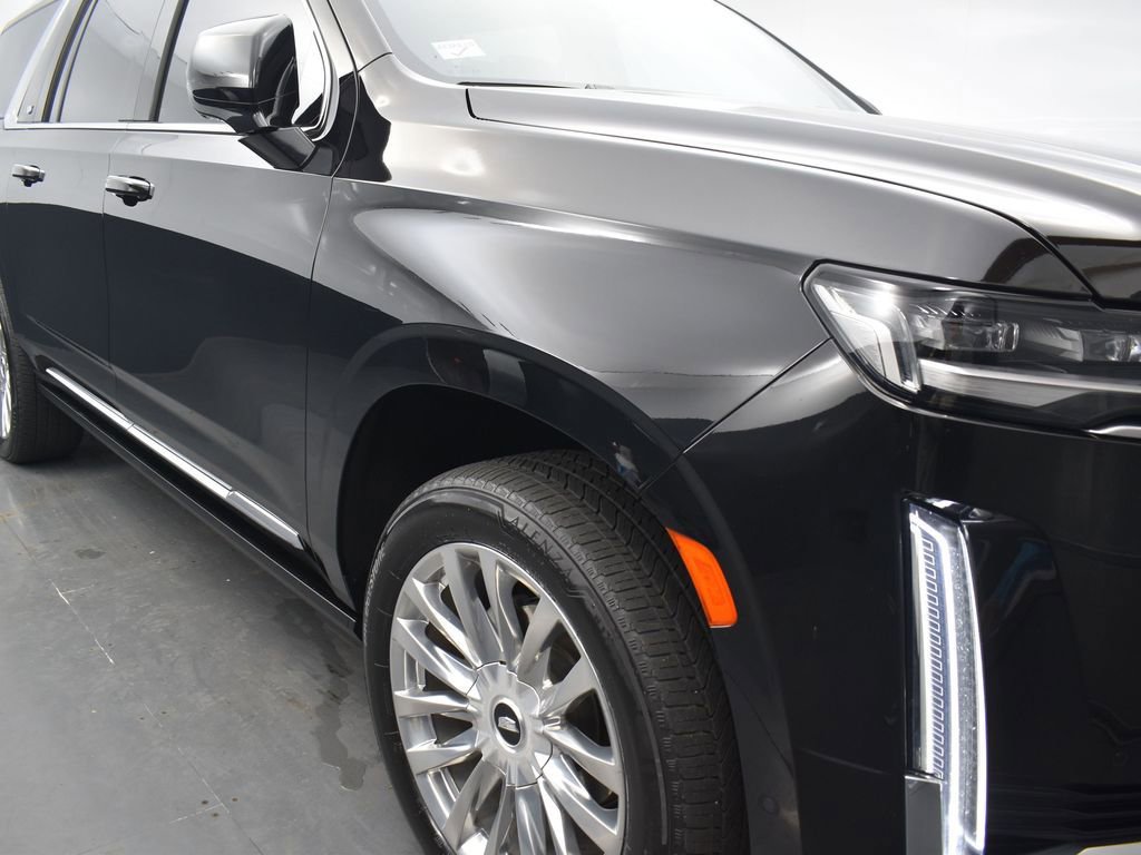 Used 2023 Cadillac Escalade ESV Premium Luxury w/ Performance Package image 40