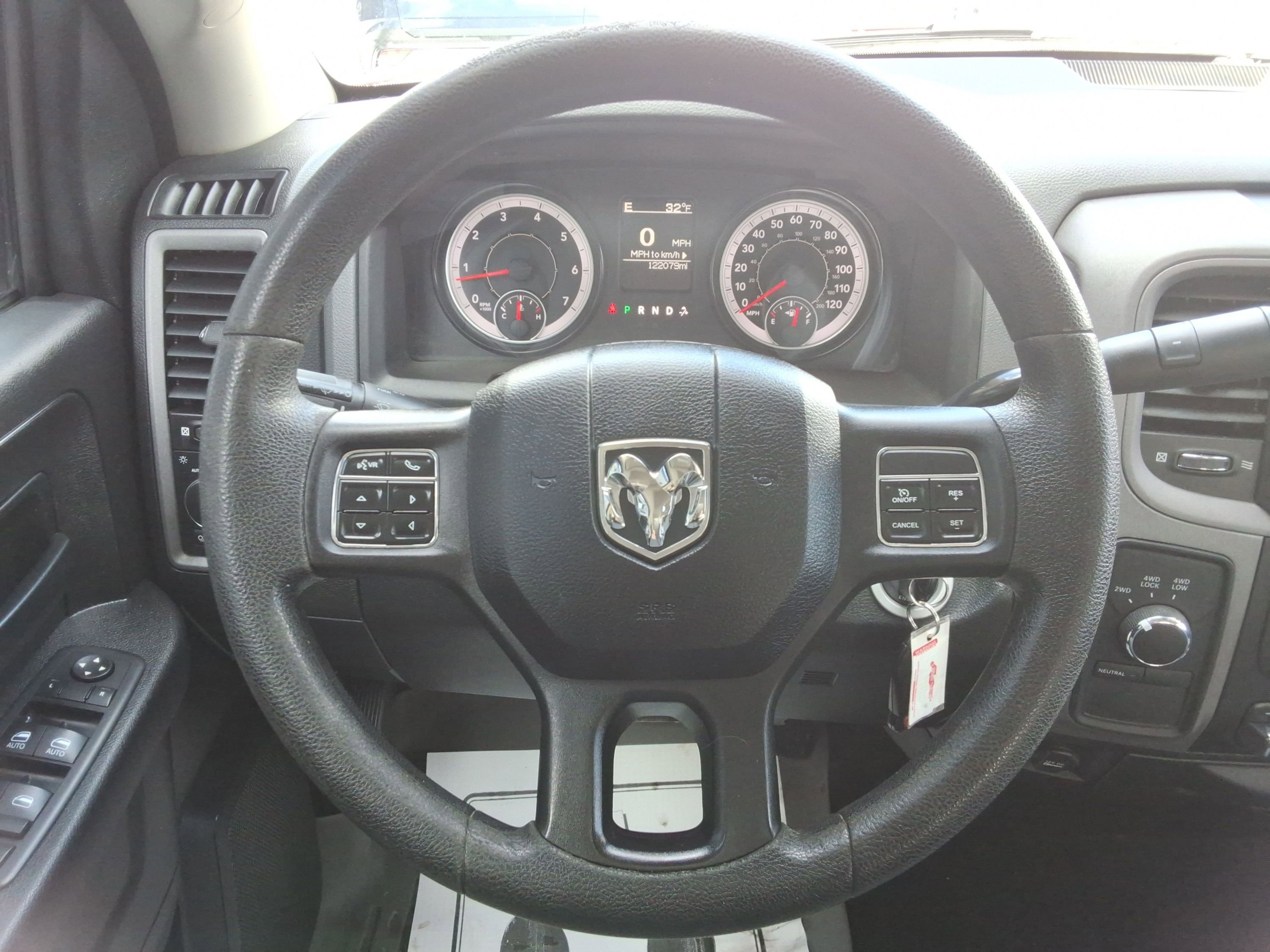 Used 2016 RAM 2500 Tradesman w/ Chrome Appearance Group image 11