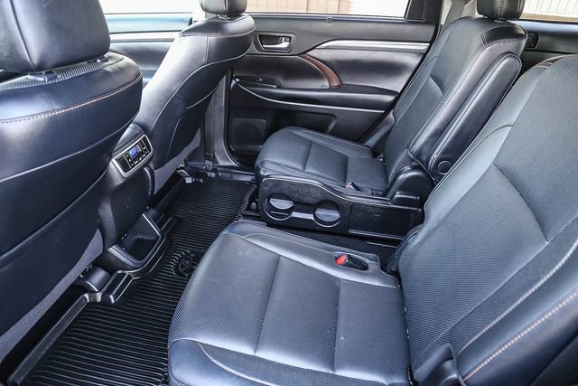 Used 2019 Toyota Highlander Limited AWD/4WD image 22