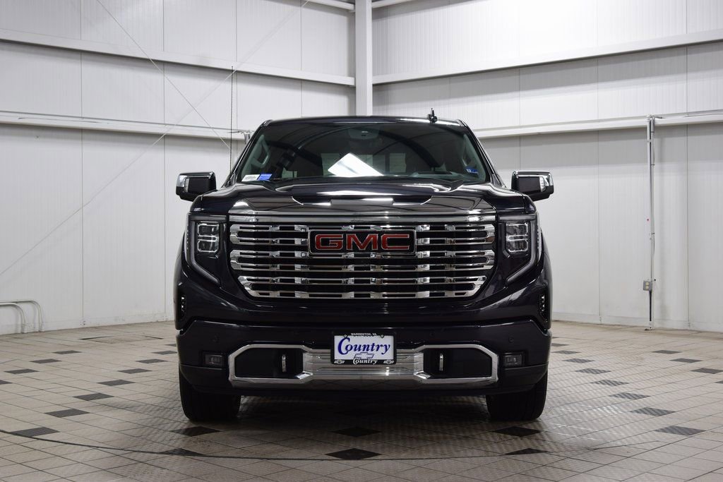 Used 2024 GMC Sierra 1500 Denali image 2