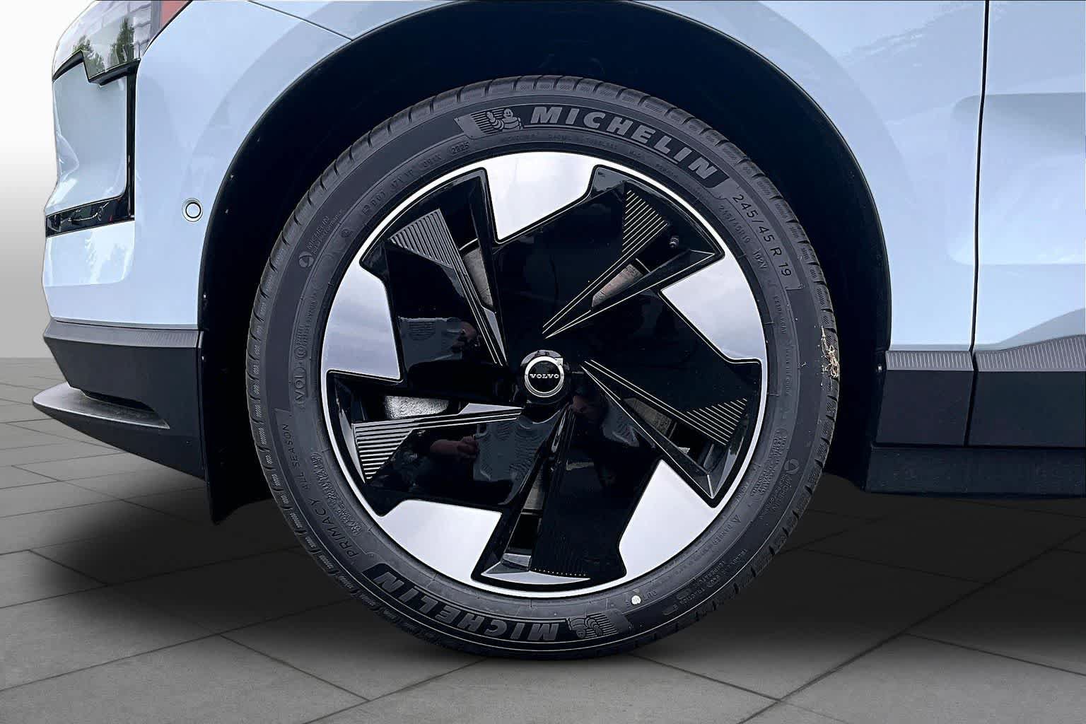 New 2026 Volvo EX30 Ultra w/ Climate Package AWD/4WD image 16