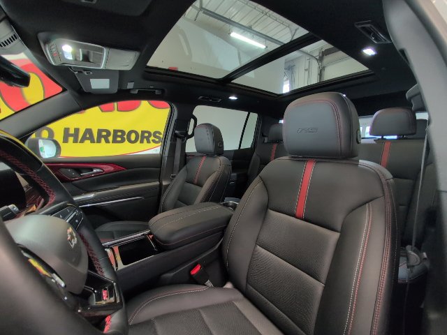 Certified 2024 Chevrolet Traverse RS AWD/4WD image 13