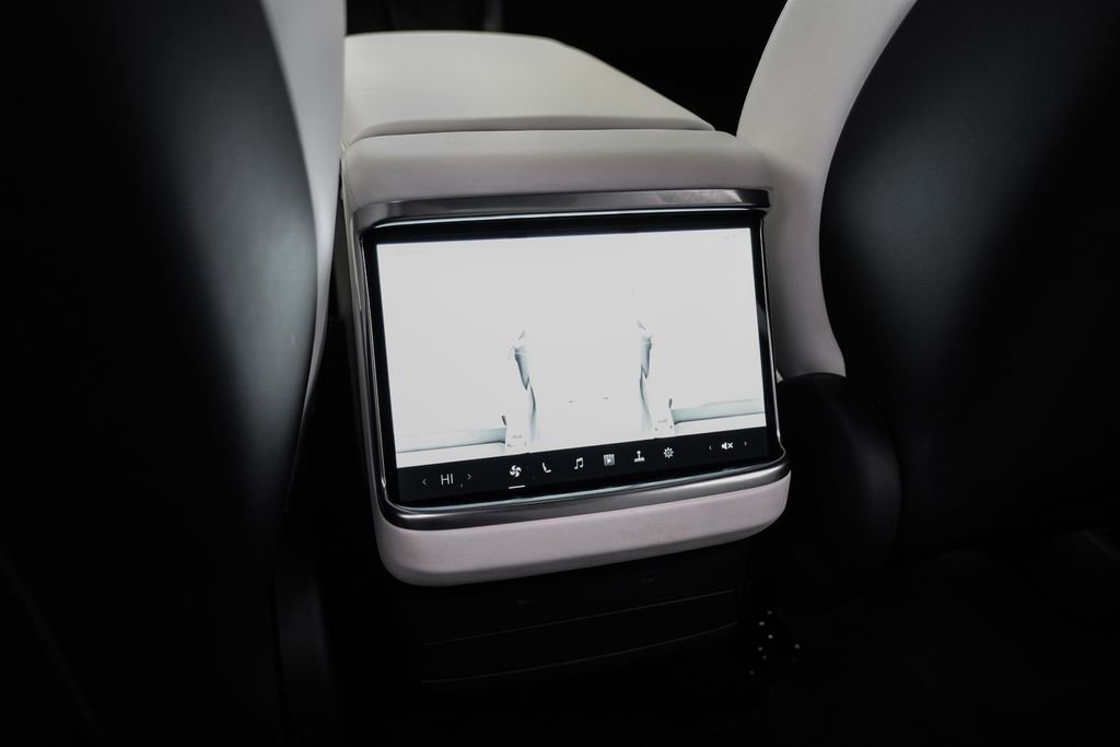 Used 2023 Tesla Model X AWD/4WD image 38