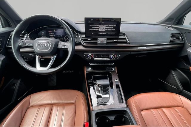 Used 2023 Audi Q5 2.0T Premium Plus w/ Premium Plus Package AWD/4WD image 15