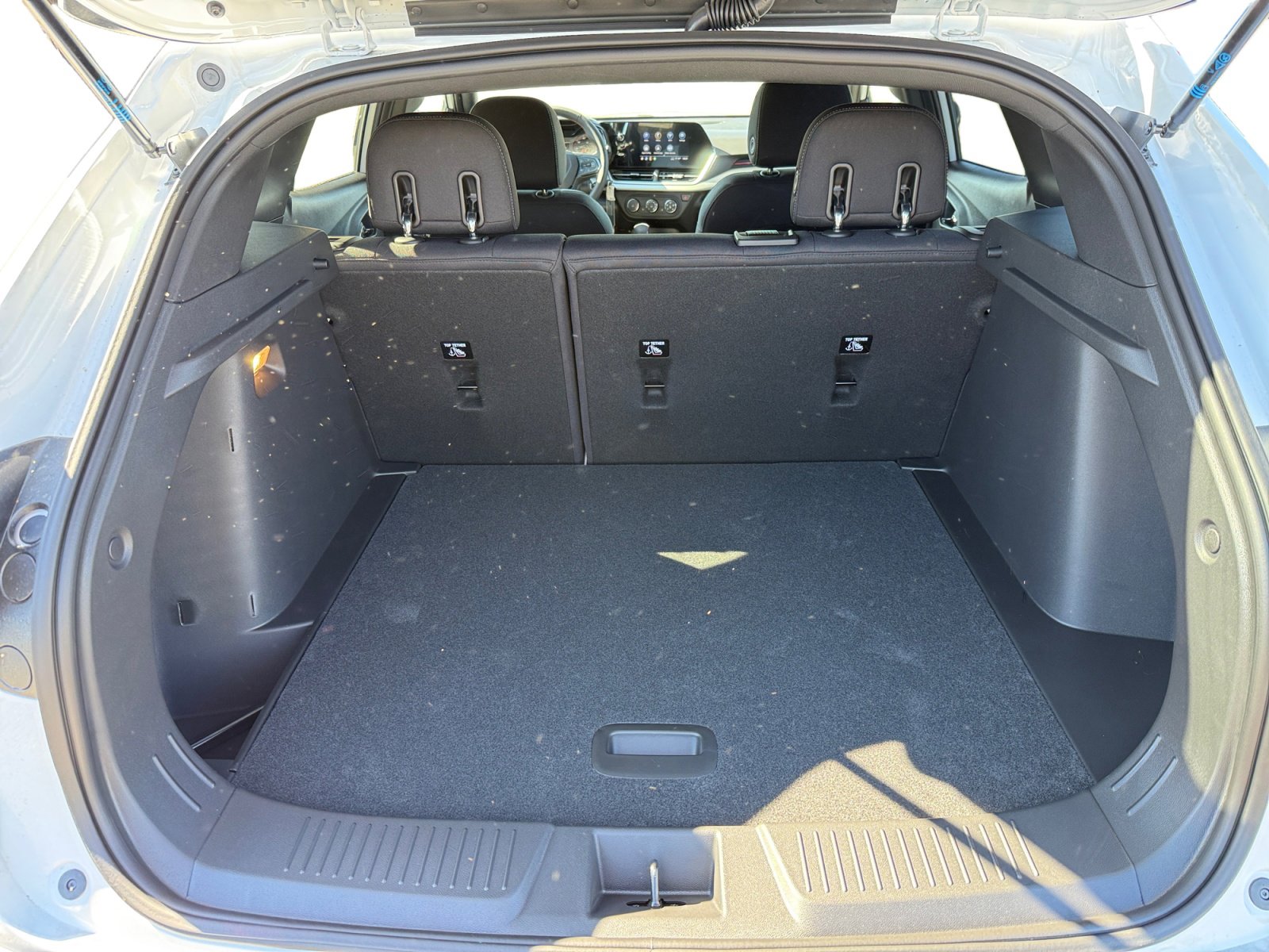 New 2026 Chevrolet Trax RS w/ Driver Confidence Package image 17