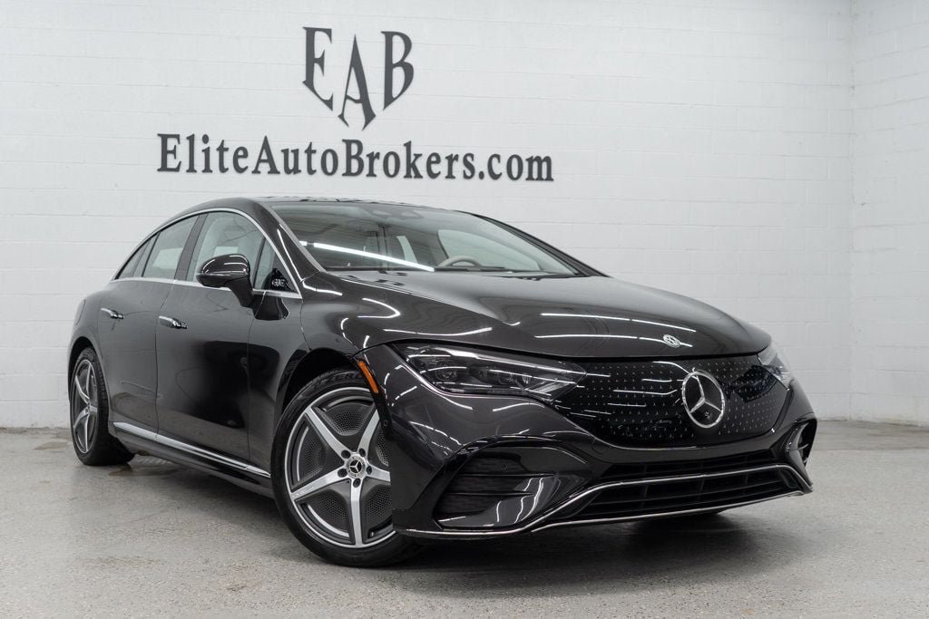 Used 2023 Mercedes-Benz EQE 500 4MATIC Sedan image 54