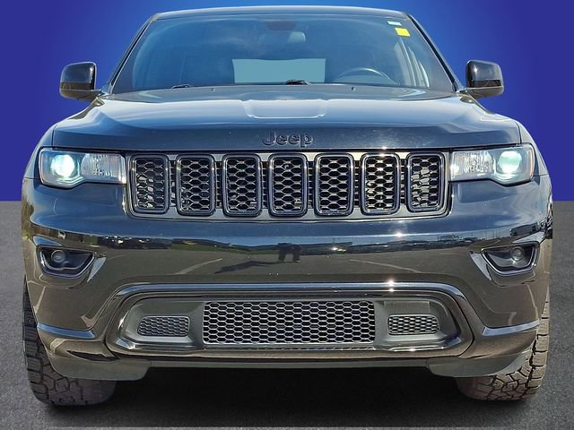 Used 2021 Jeep Grand Cherokee Laredo X image 2