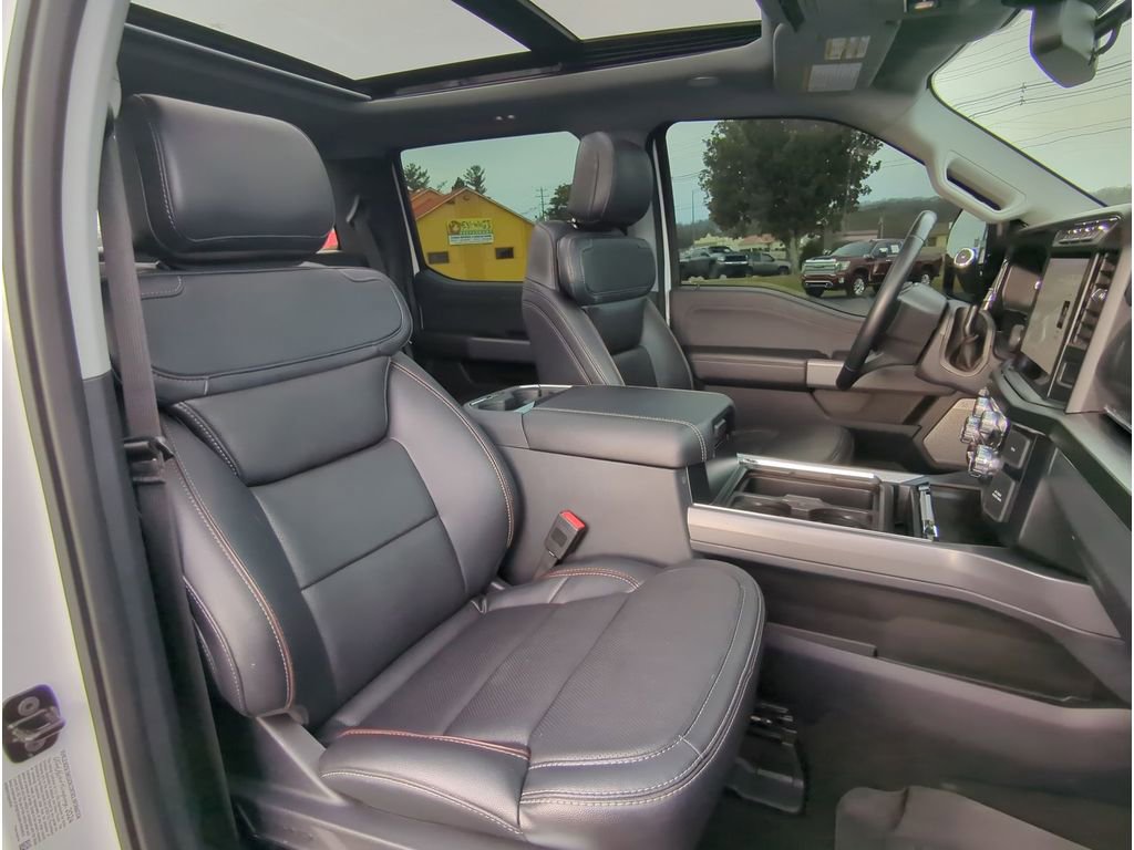 Used 2024 Ford F350 Lariat w/ Lariat Ultimate Package image 30