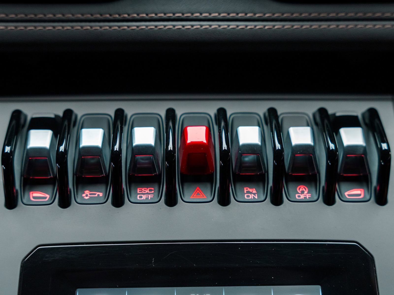 Used 2021 Lamborghini Huracan EVO image 62