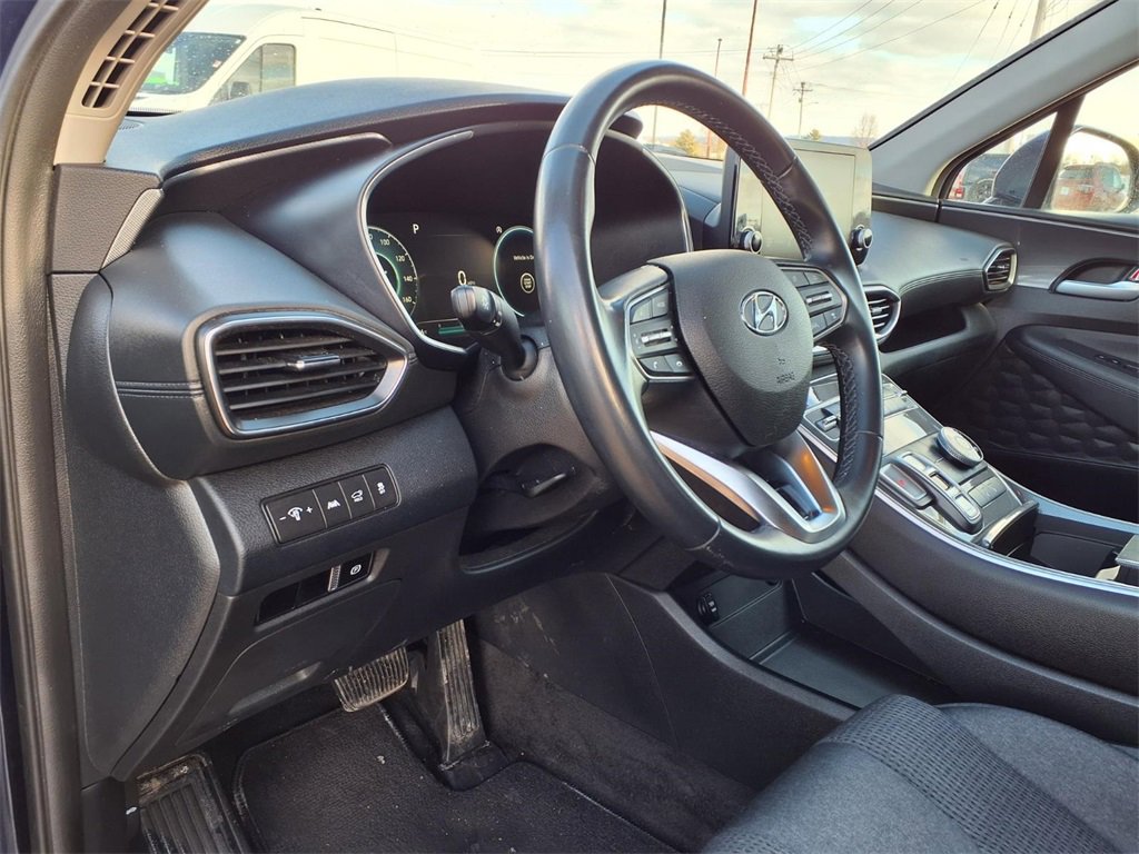 Used 2022 Hyundai Santa Fe SEL w/ Convenience Package image 15