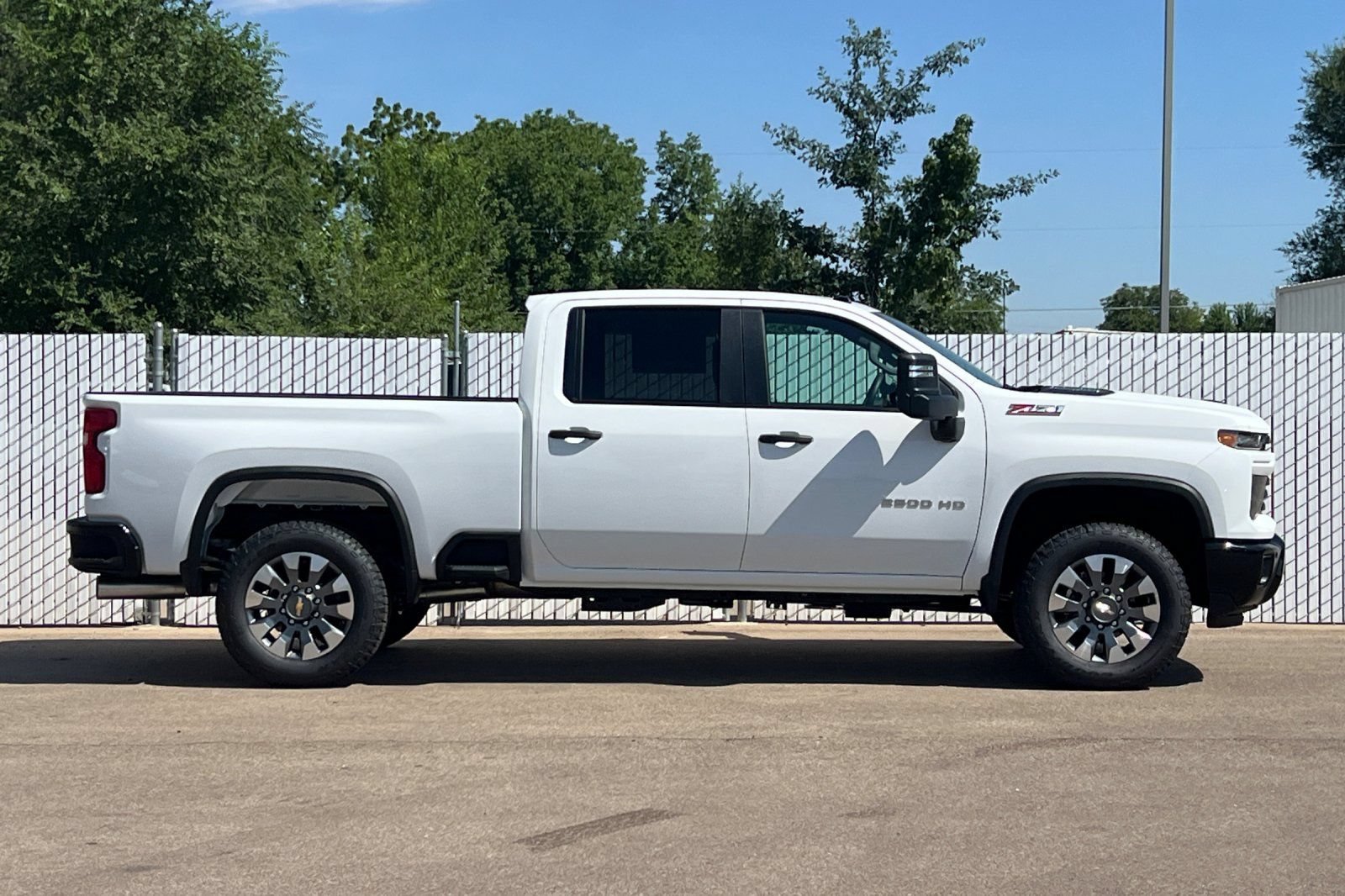 New 2026 Chevrolet Silverado 2500 Custom w/ Custom Value Package AWD/4WD image 3