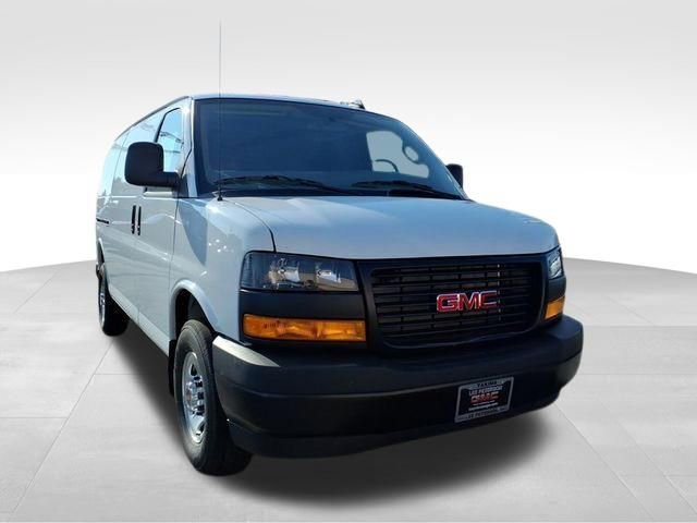 New 2025 GMC Savana 2500 w/ Driver Convenience Package image 3