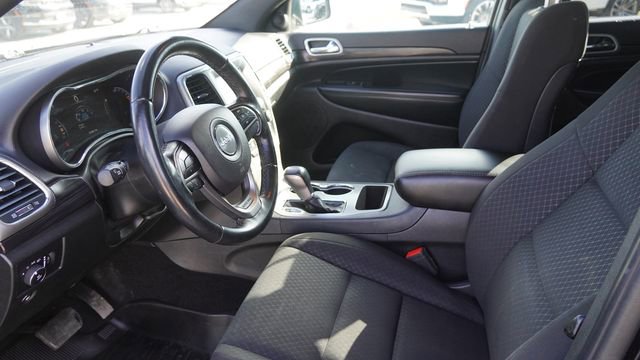 Certified 2021 Jeep Grand Cherokee Laredo image 19