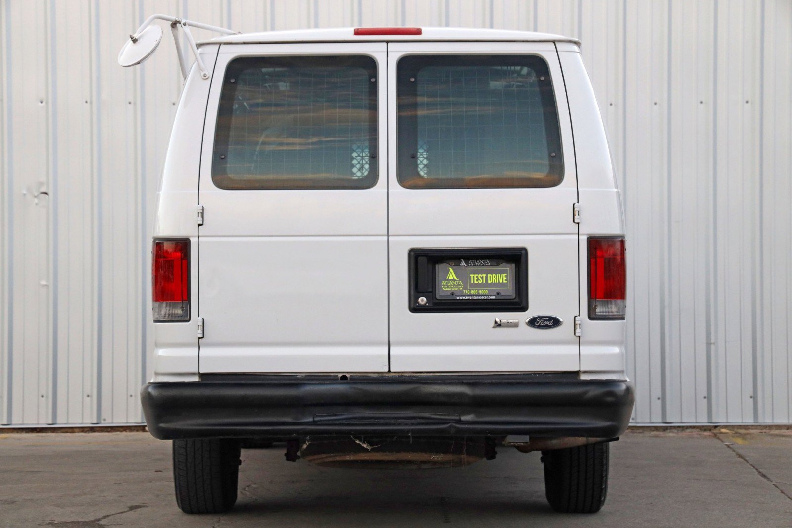 Used 2010 Ford E-350 and Econoline 350 Extended Super Duty image 9