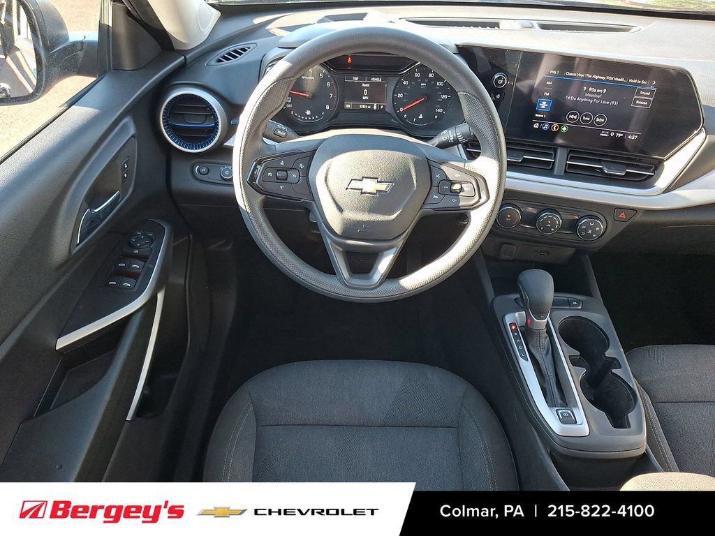 Certified 2024 Chevrolet Trax LS FWD image 14