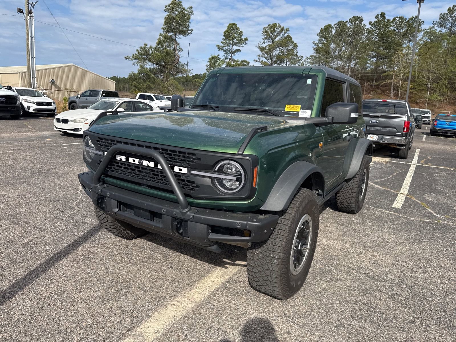 Used 2022 Ford Bronco Badlands image 3
