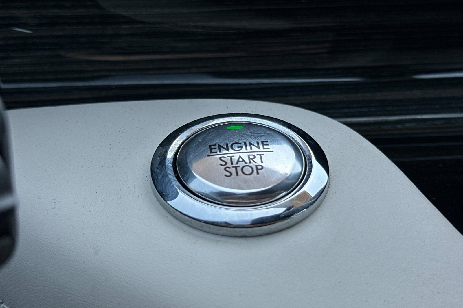 Certified 2024 Lincoln Aviator Black Label w/ Jet Package image 23