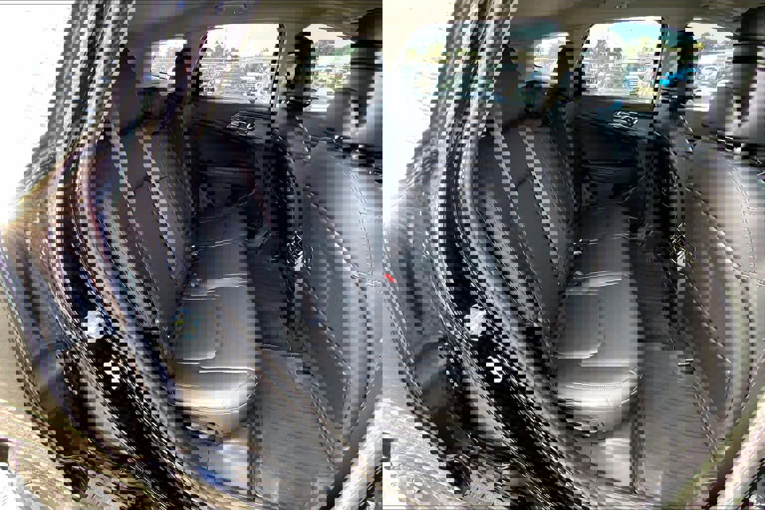 Used 2023 Kia Sportage SX image 19