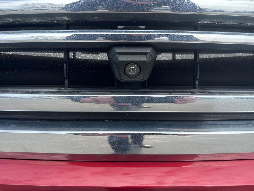 Certified 2021 GMC Acadia SLT w/ Premium Package AWD/4WD image 12