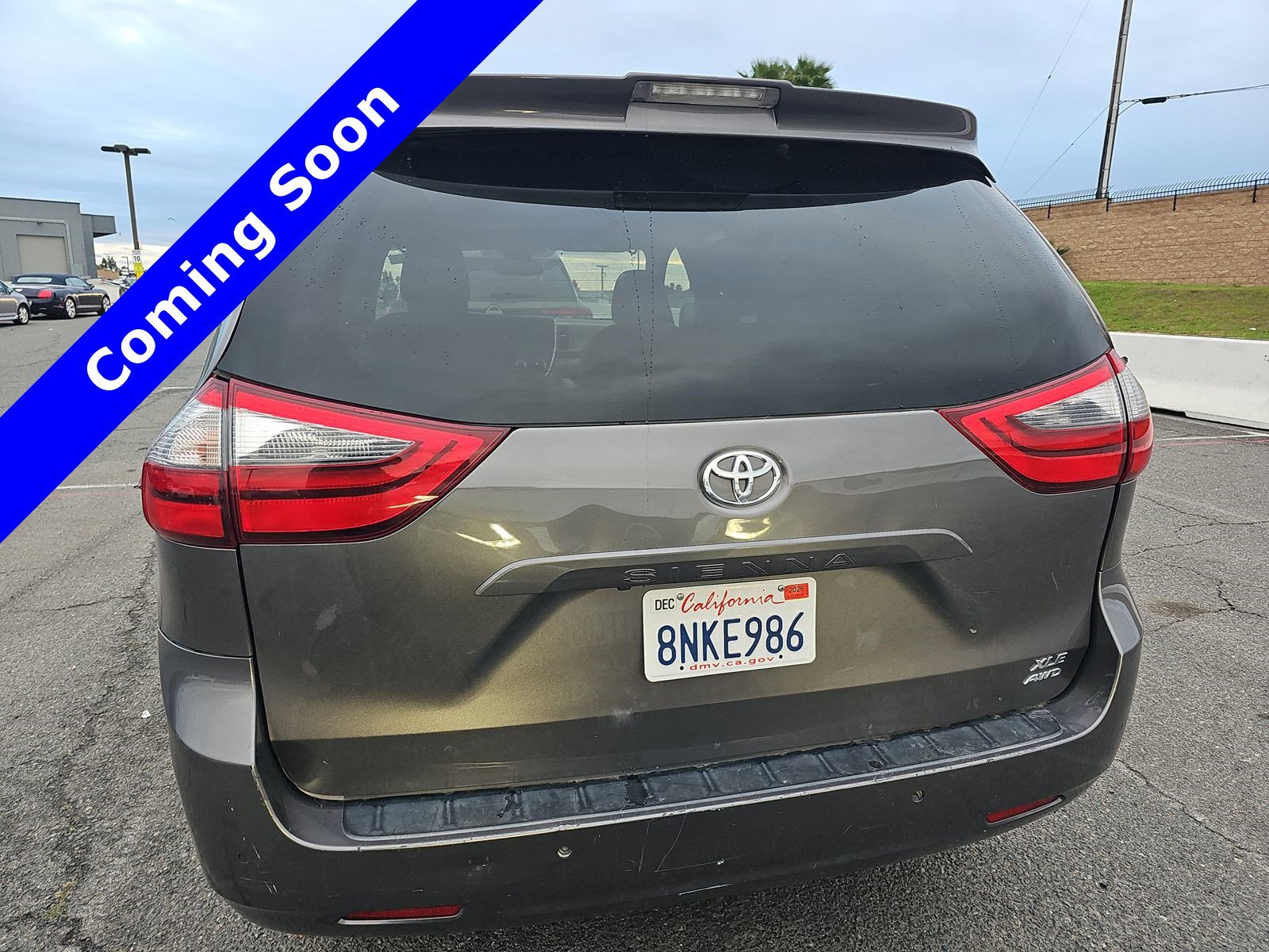 Used 2020 Toyota Sienna XLE w/ XLE Navigation Package