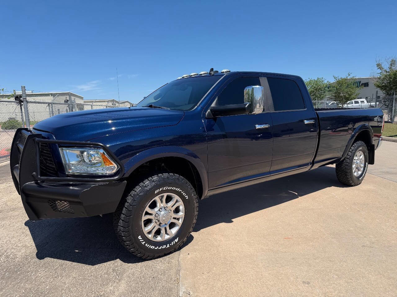 Used 2014 RAM 3500 Laramie w/ Cold Weather Group AWD/4WD image 5