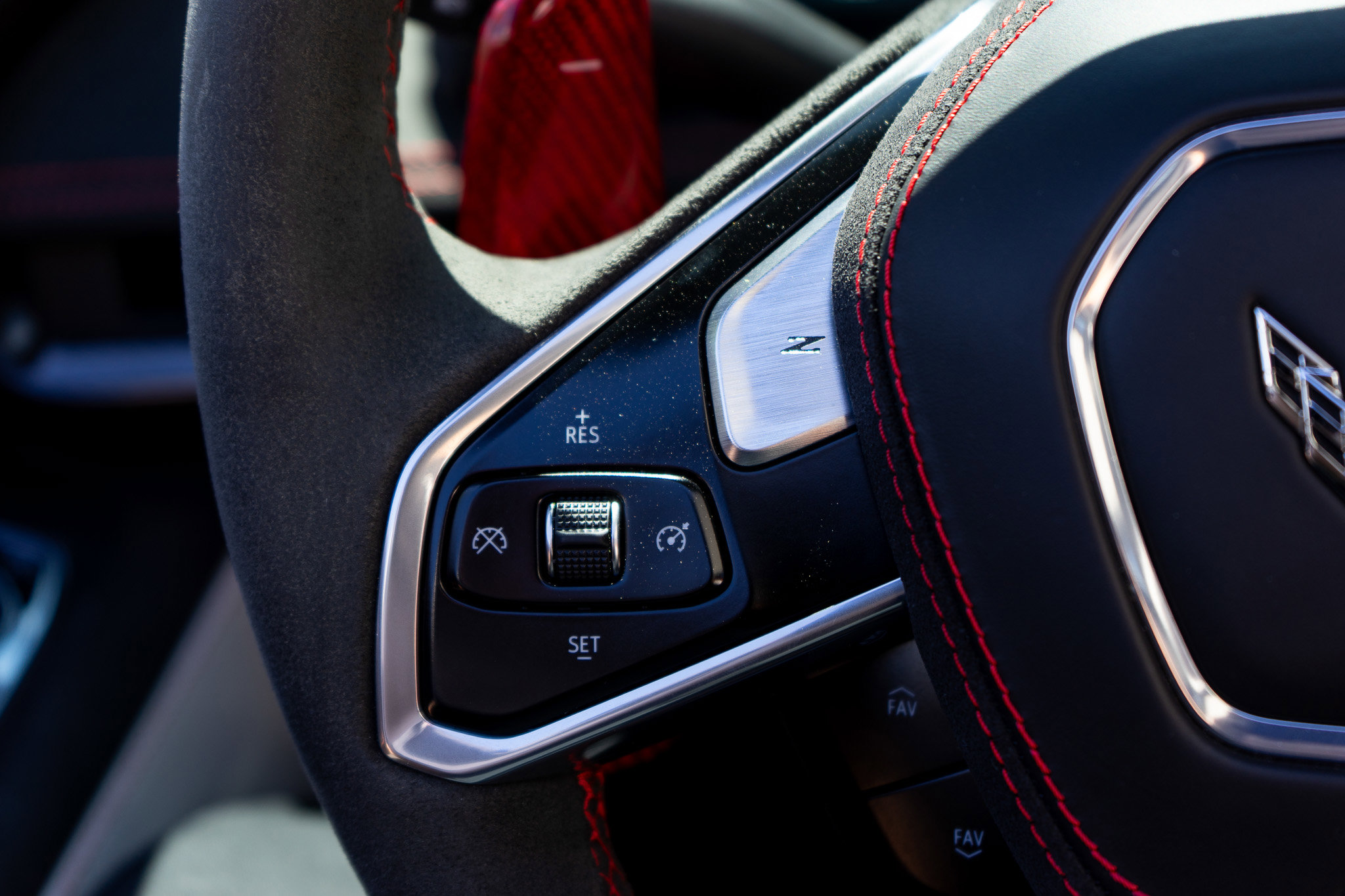 Used 2023 Chevrolet Corvette Stingray Premium Conv w/ Z51 Performance Package RWD image 20