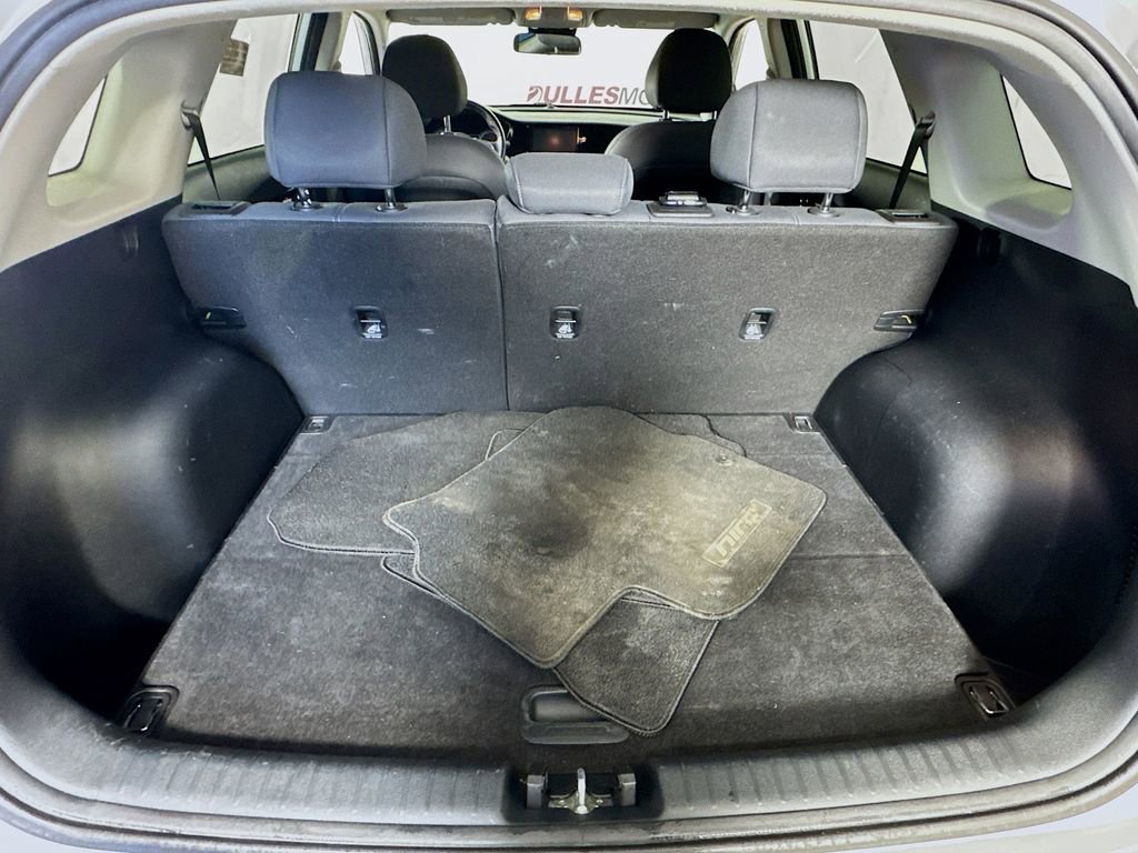 Used 2020 Kia Niro LXS image 24