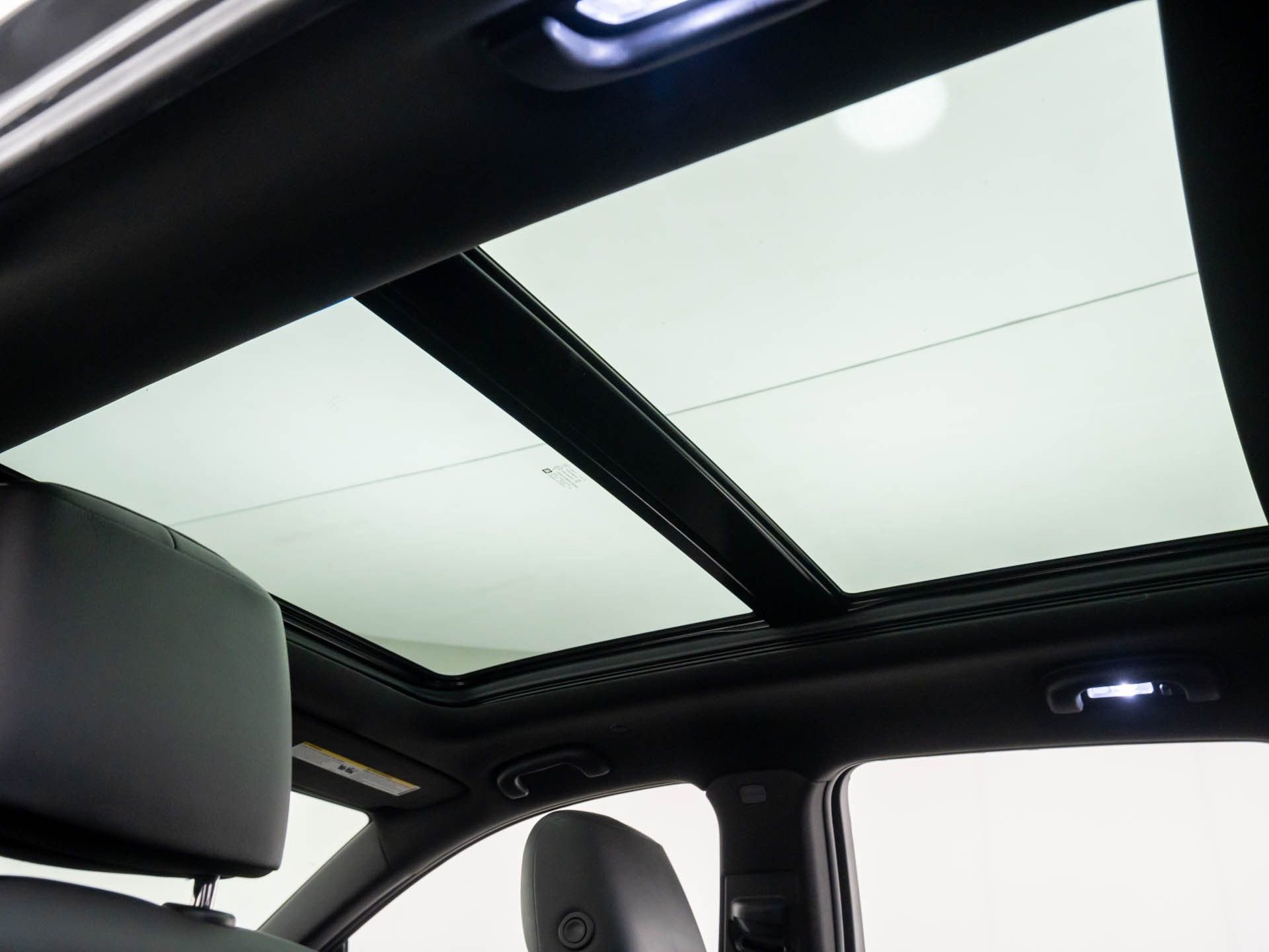 Certified 2022 Cadillac XT5 Premium Luxury image 20