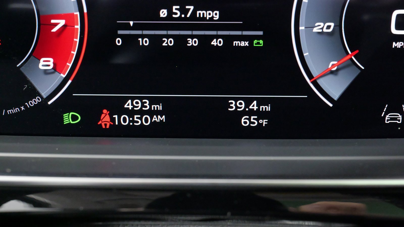 Used 2023 Audi S8 w/ S8 Comfort Plus Package image 46