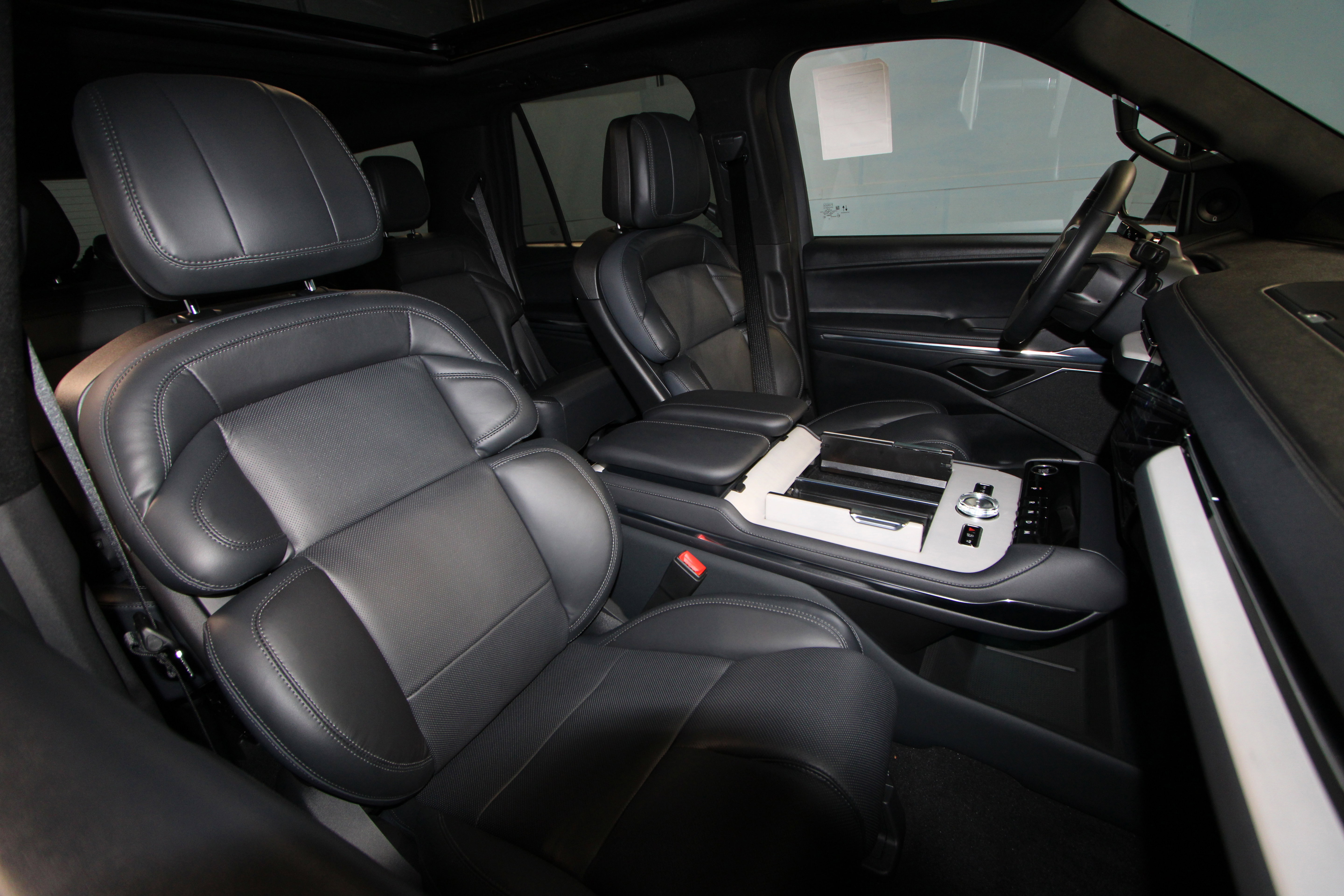 New 2026 Lincoln Navigator Reserve image 21