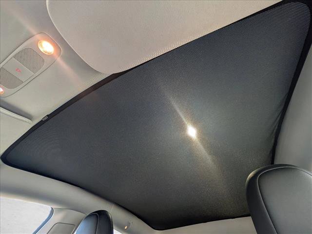 Used 2024 Tesla Model Y Long Range RWD image 16