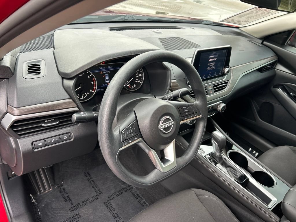 Certified 2023 Nissan Altima 2.5 SV FWD image 23