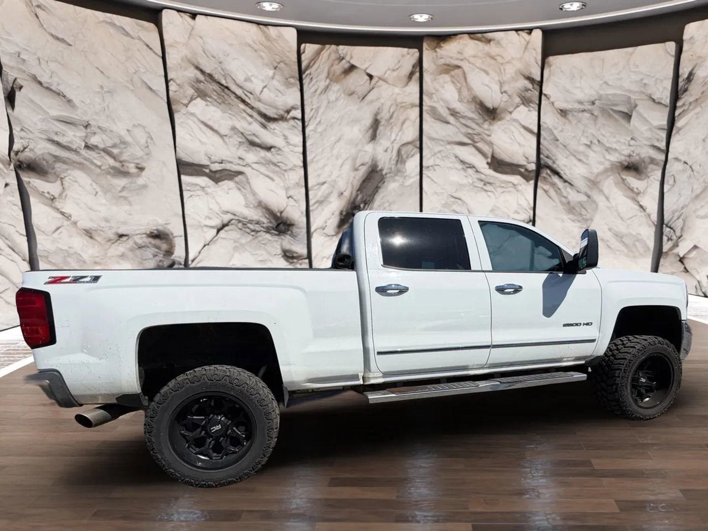Used 2015 Chevrolet Silverado 2500 LTZ w/ Duramax Plus Package image 4