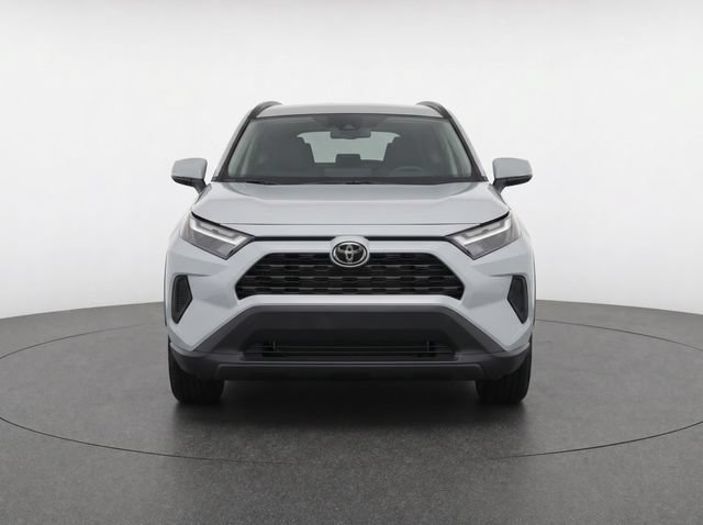Used 2023 Toyota RAV4 XLE w/ Convenience Package AWD/4WD image 5