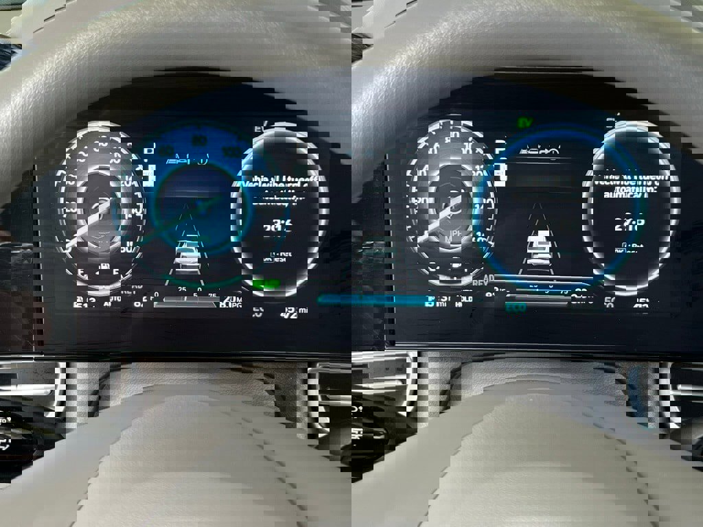 Certified 2024 Hyundai Elantra Blue image 11