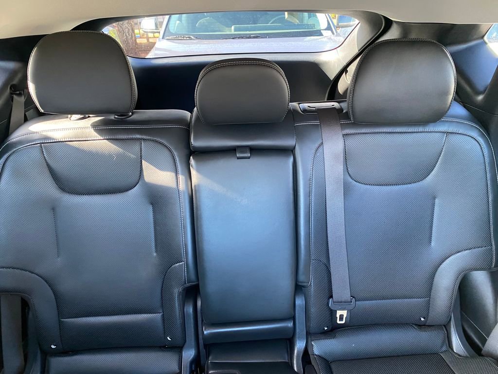 Used 2022 Kia EV6 Wind w/ Wind Technology Package AWD/4WD image 18