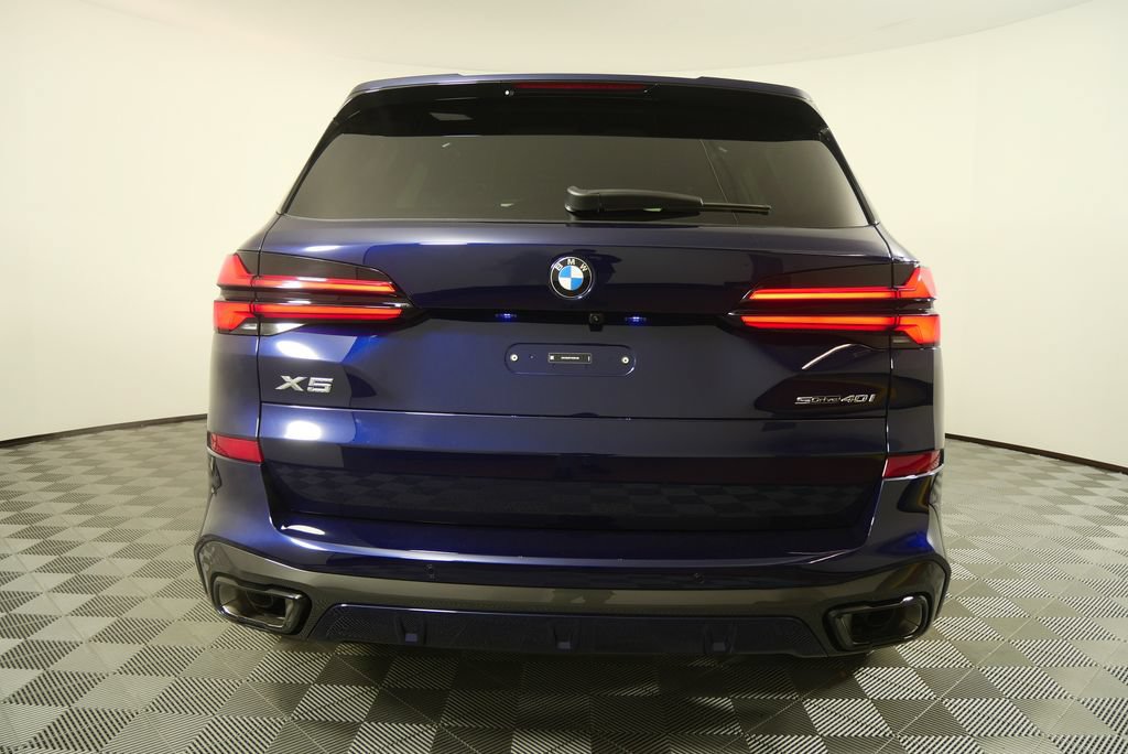 Used 2026 BMW X5 sDrive40i w/ M Sport Package RWD image 5