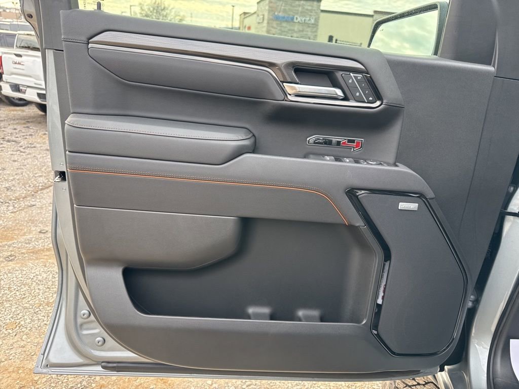 New 2025 GMC Sierra 1500 AT4 w/ AT4 Premium Package image 12