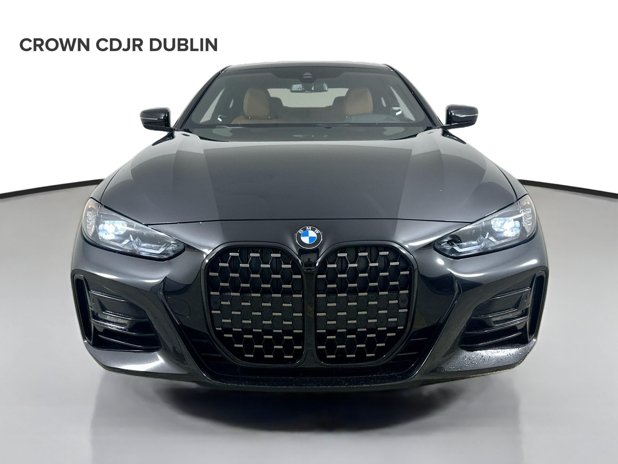 Used 2022 BMW 430i Coupe w/ M Sport Package RWD image 2