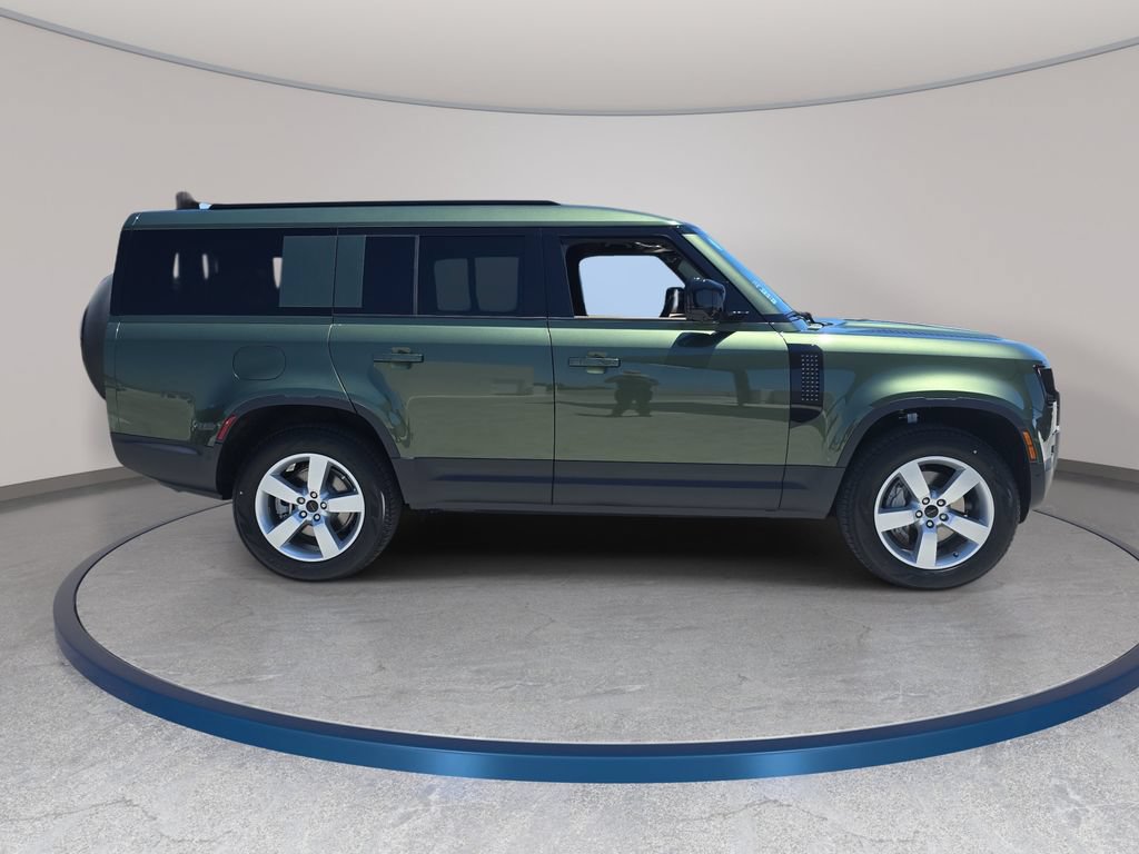 New 2026 Land Rover Defender 130 S AWD/4WD image 4