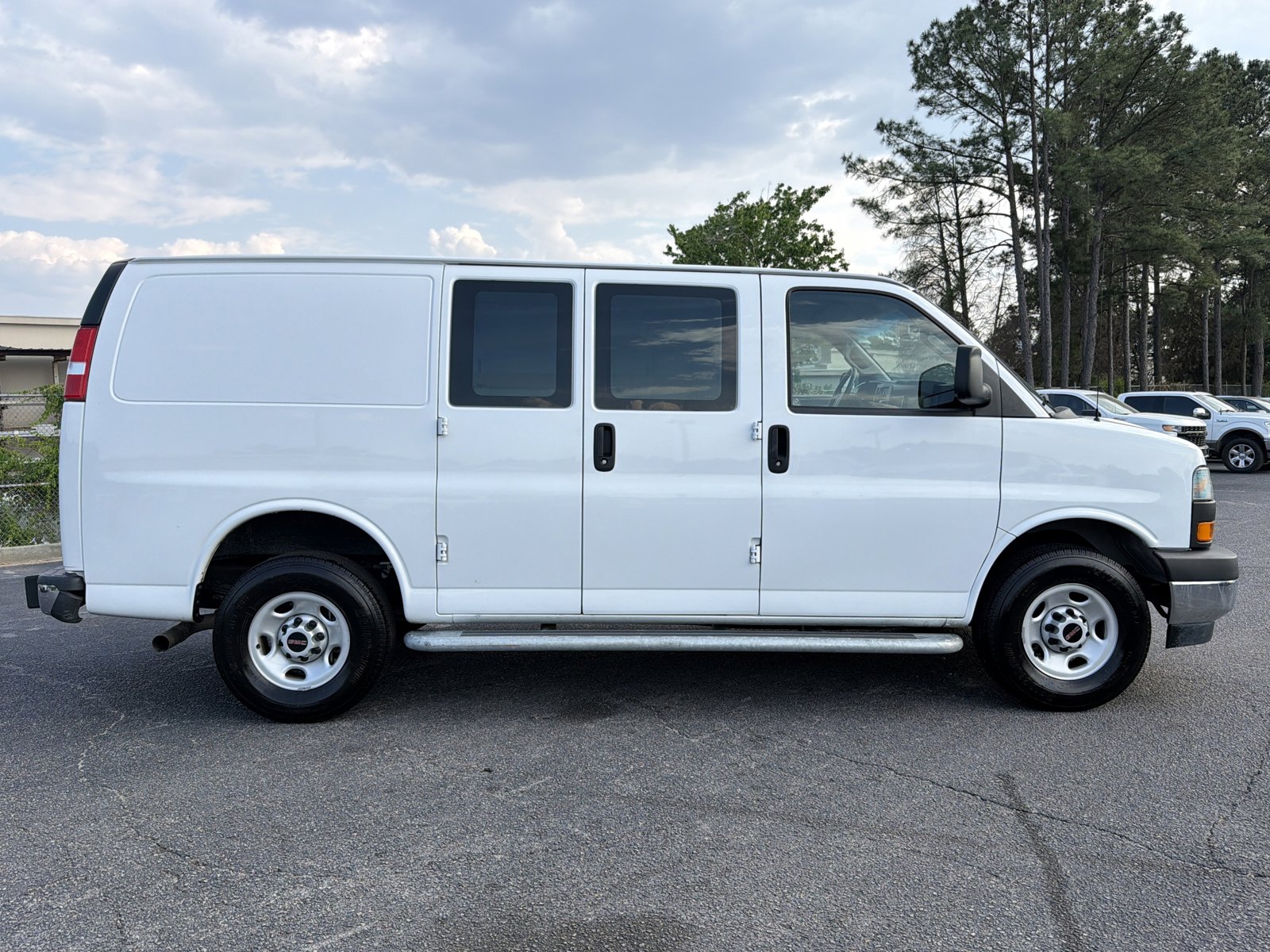 Used 2024 GMC Savana 2500 w/ Driver Convenience Package RWD image 13