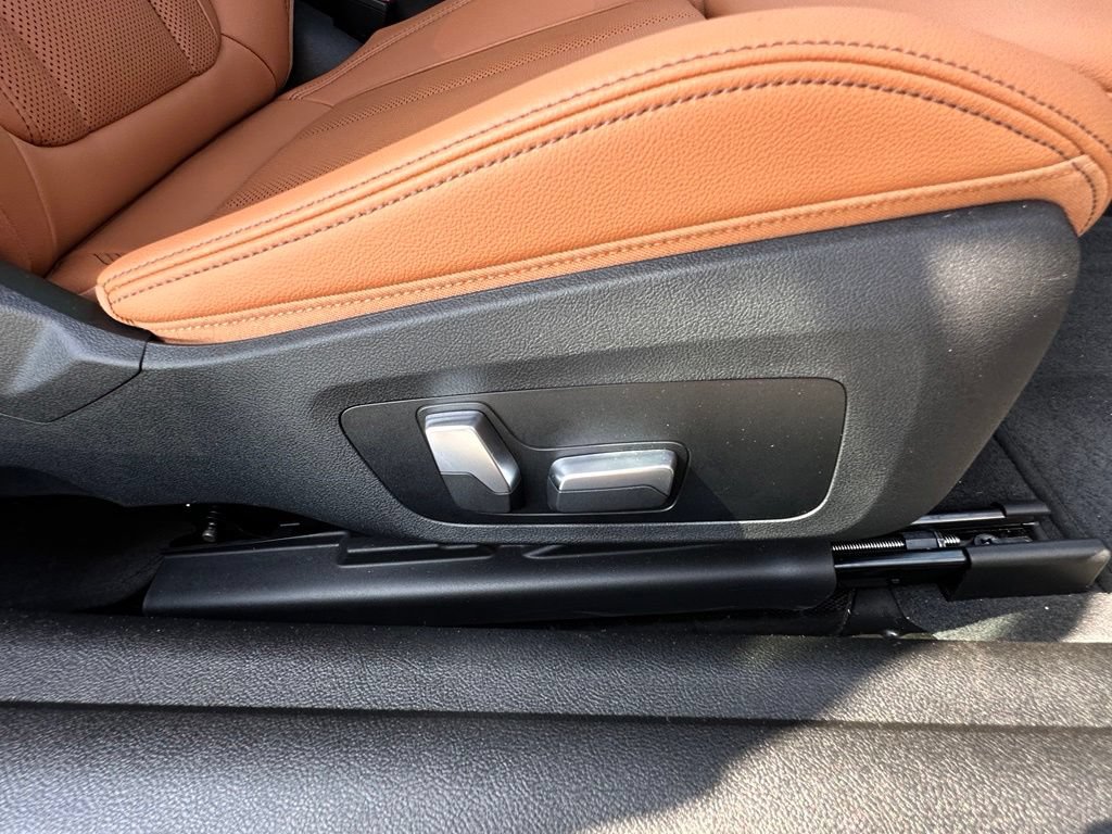 Used 2023 BMW 430i xDrive Convertible w/ Premium Package AWD/4WD image 24