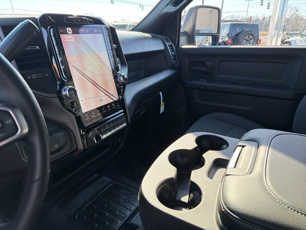 New 2026 RAM 3500 Tradesman AWD/4WD image 32