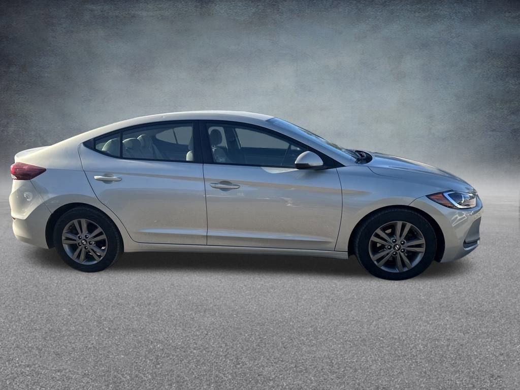 Used 2018 Hyundai Elantra SEL image 22