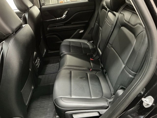 Used 2023 Lincoln Corsair Reserve w/ Equipment Group 201A image 11