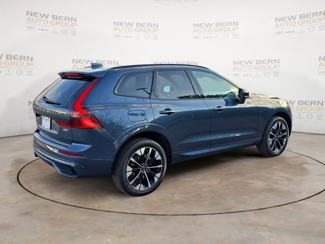 New 2026 Volvo XC60 B5 Plus w/ Protection Package Premier AWD/4WD image 5