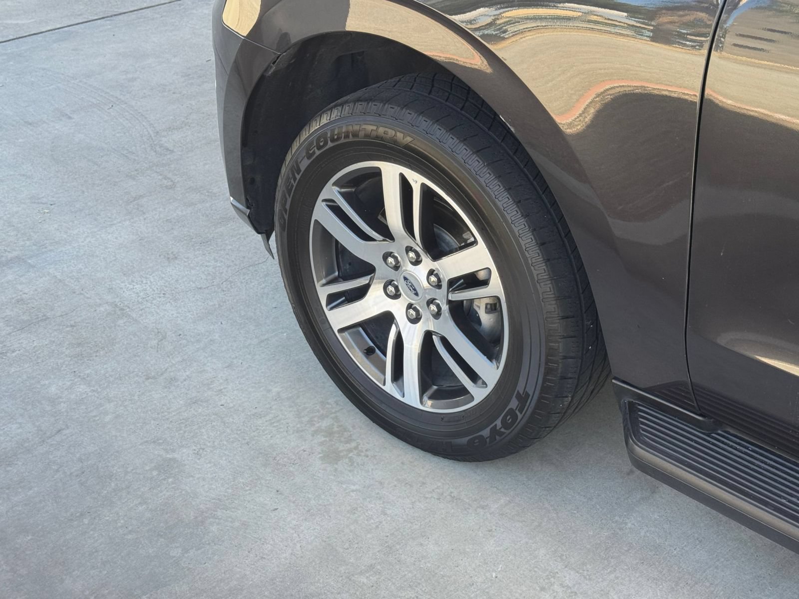 Used 2024 Ford Expedition Limited AWD/4WD image 34